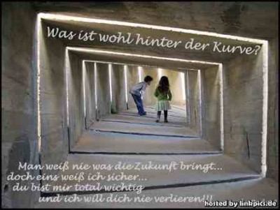wasisthinterderkurve.jpg